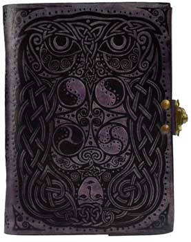 Owl leather w/ latch